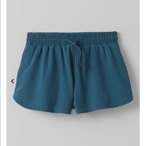 PrAna caslelo short (L)
